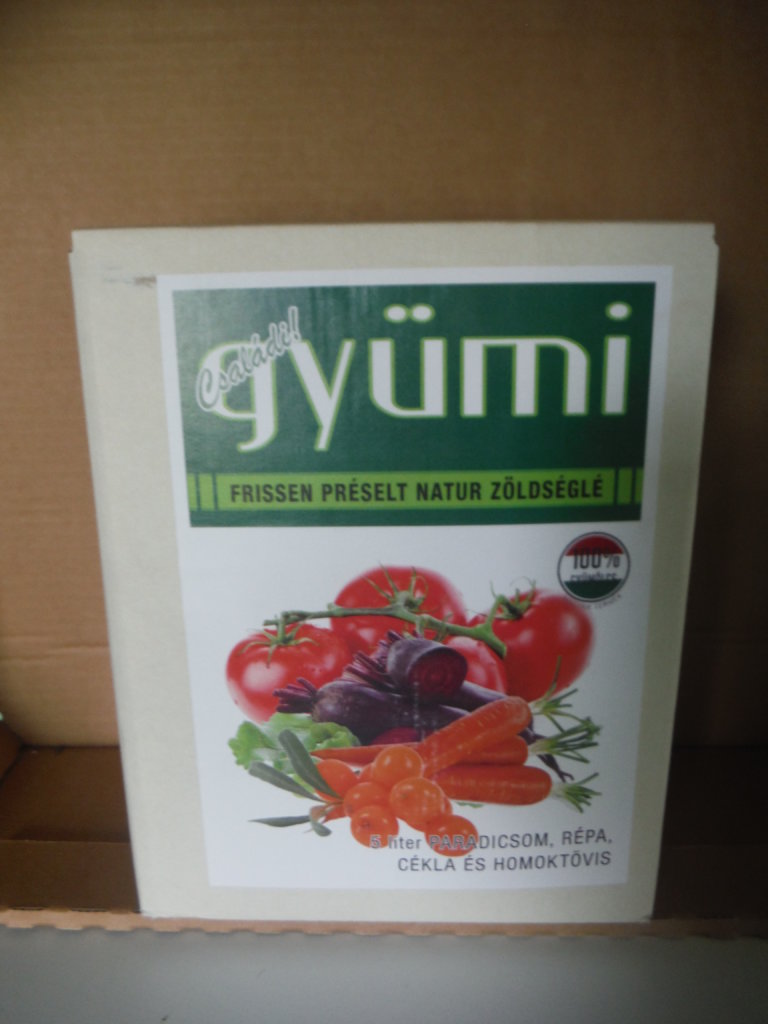Fűszerpaprika örlemények, böllérbolt, disznóvágás kellékei