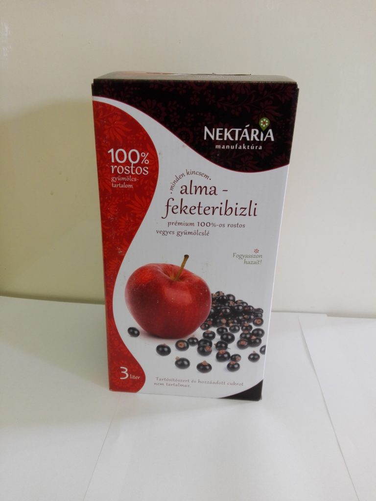 Fűszerpaprika örlemények, böllérbolt, disznóvágás kellékei