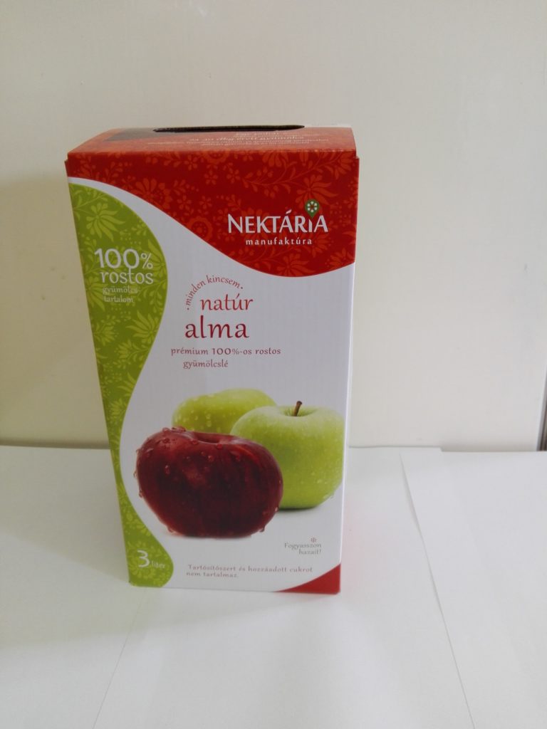 Fűszerpaprika örlemények, böllérbolt, disznóvágás kellékei