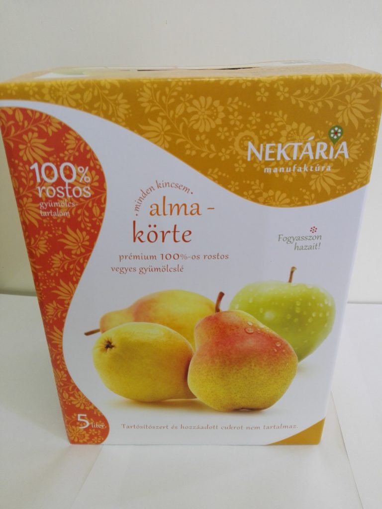Fűszerpaprika örlemények, böllérbolt, disznóvágás kellékei