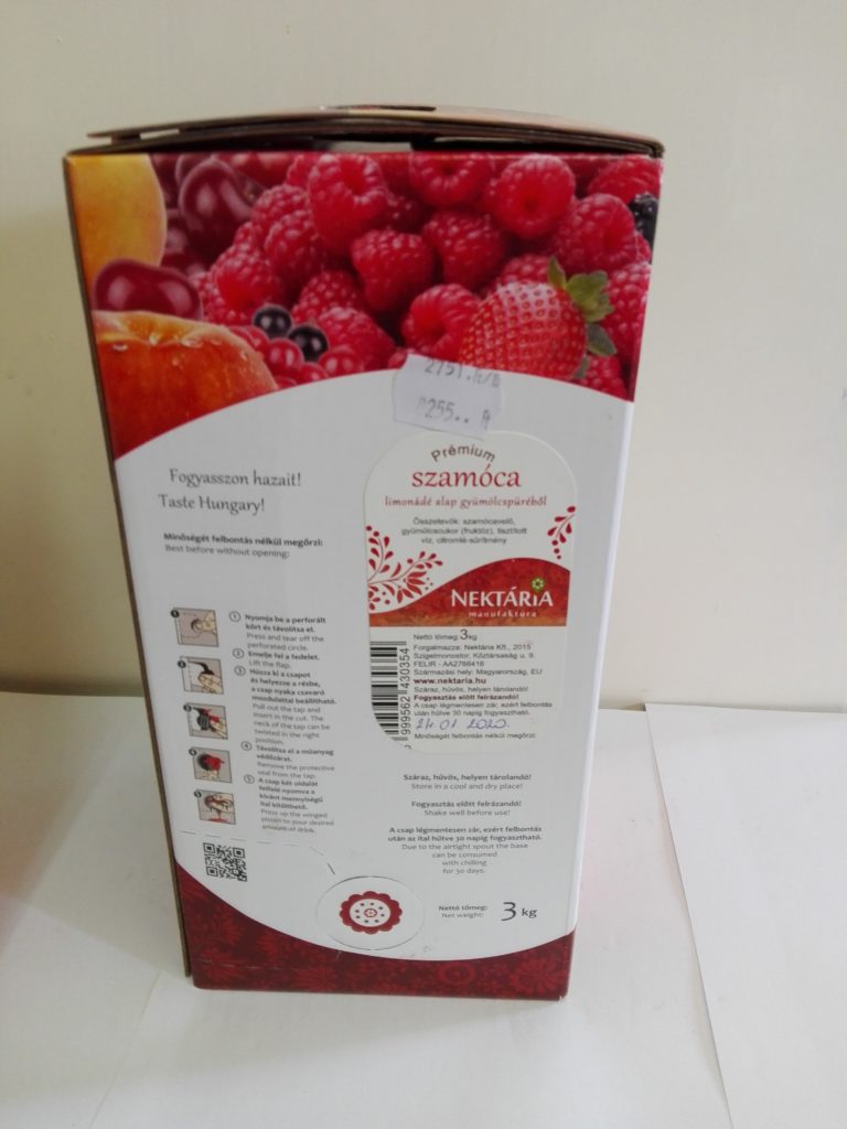 Fűszerpaprika örlemények, böllérbolt, disznóvágás kellékei