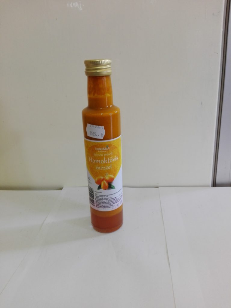 Fűszerpaprika örlemények, böllérbolt, disznóvágás kellékei